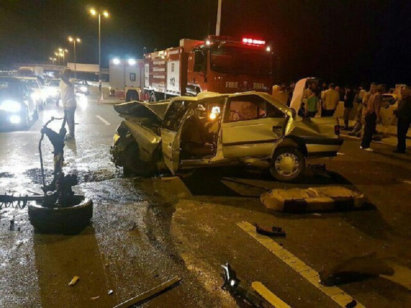 حریق مرگبار خودرو در پی وقوع تصادف در اتوبان تهران-قم