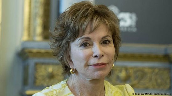 گوشههایی از زندگی «ایزابل آلنده»، یک زن مبارز مشهور گوشههایی از زندگی «ایزابل آلنده»، یک زن مبارز مشهور