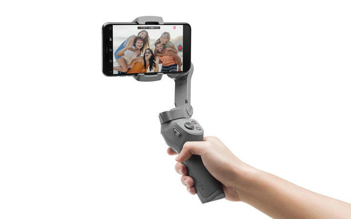 DJI گیمبال Osmo Mobile 3 را برای گوشی‌های هوشمند معرفی کرد