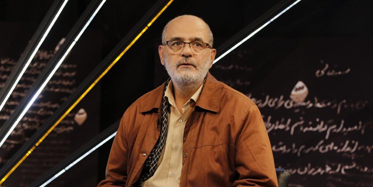 حسین الله کرم: اگر جای رئیس‌جمهور فعلی بودم از ملت عذرخواهی می‌کردم