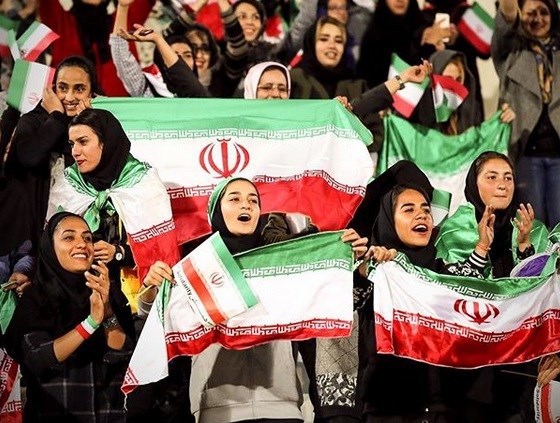 ورود زنان به ورزشگاه بهانه است، تغییر سیاست جمهوری اسلامی نشانست
