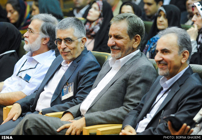 آنها که اشک تمساح می ریزند روزگاری خون ملت را می مکیدند آنها که اشک تمساح می ریزند روزگاری خون ملت را می مکیدند