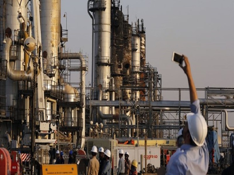بازسازی صنعت نفت عربستان ۳ تا ۶ ماه زمان می برد