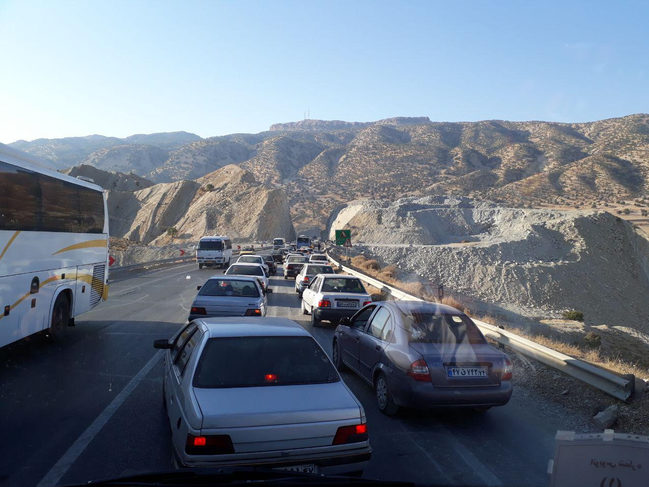ترافیک بی‌سابقه تا ۷۰ کیلومتری مرز مهران
