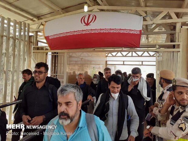 ورود ۲۲۰ هزار زائر طی ۲۴ ساعت گذشته از مرز مهران