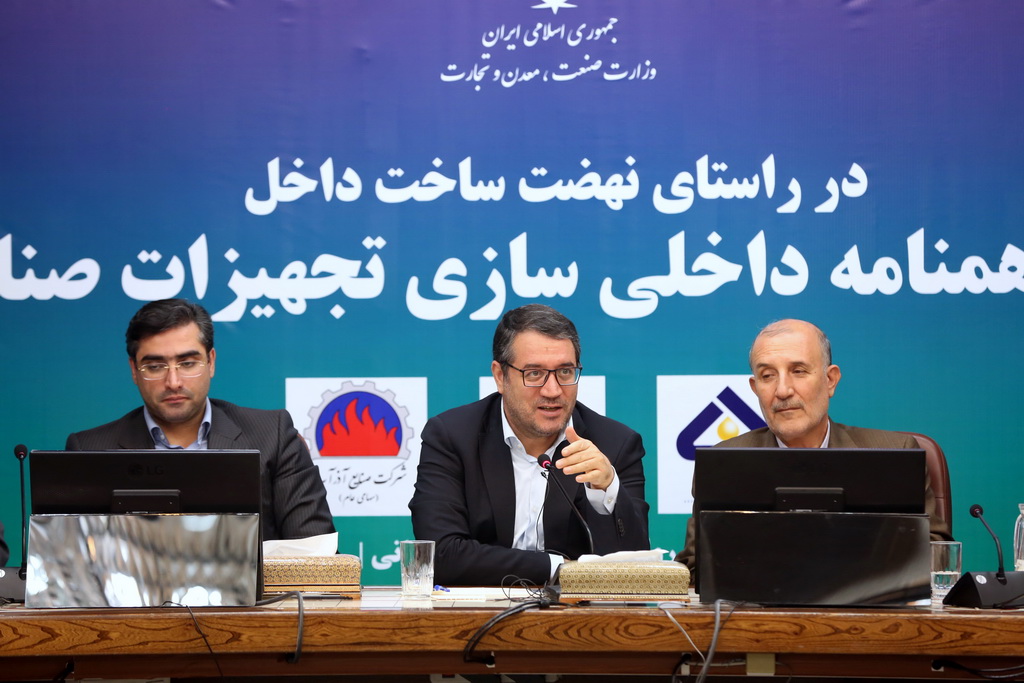رونق تولید، گره معضلات اجتماعی و اقتصادی کشور را می گشاید
