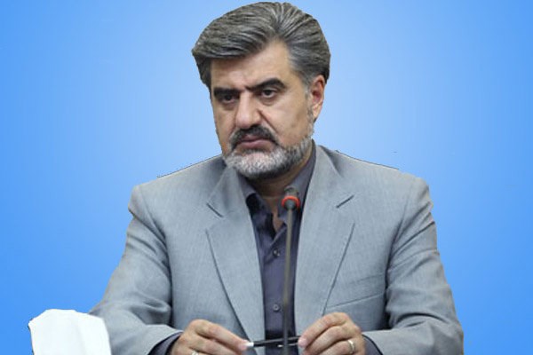 آذری جهرمی وزیر جوان و با تلاش شبانه روزی/شایسته سالاری و توجه تخصص در انتصابات