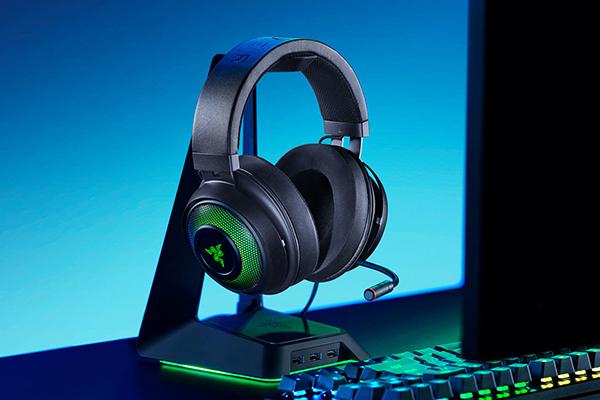هدست گیمینگ ریزر کراکن آلتیمیت رونمایی شد هدست گیمینگ ریزر کراکن آلتیمیت رونمایی شد