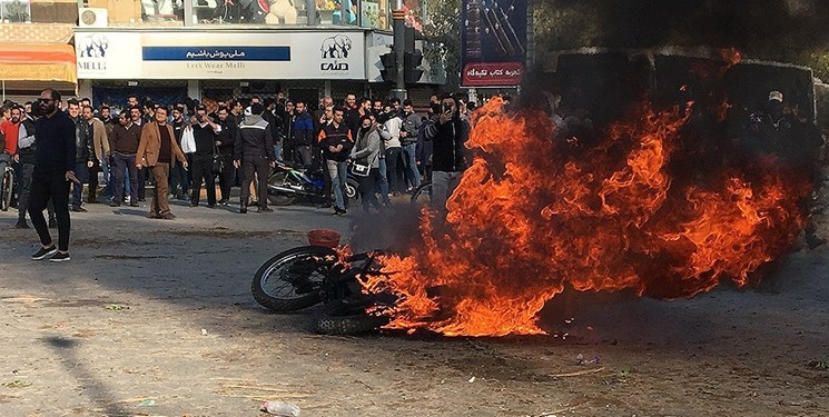 اغتشاشات اخیر؛ «جنگ احزاب» با اسم رمز «حق اعتراض»