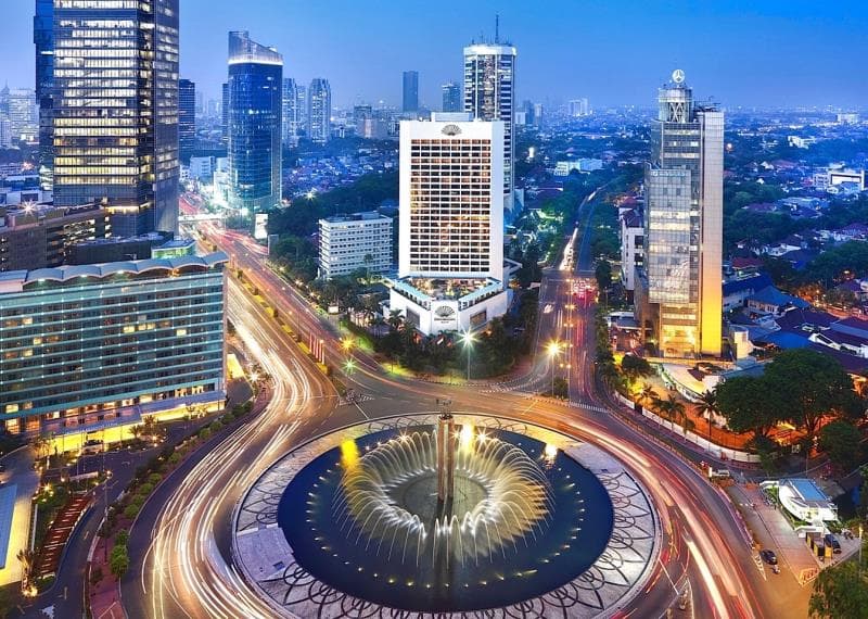 مشاغل خدمات دولتی در اندونزی جای خود را به هوش مصنوعی می دهند