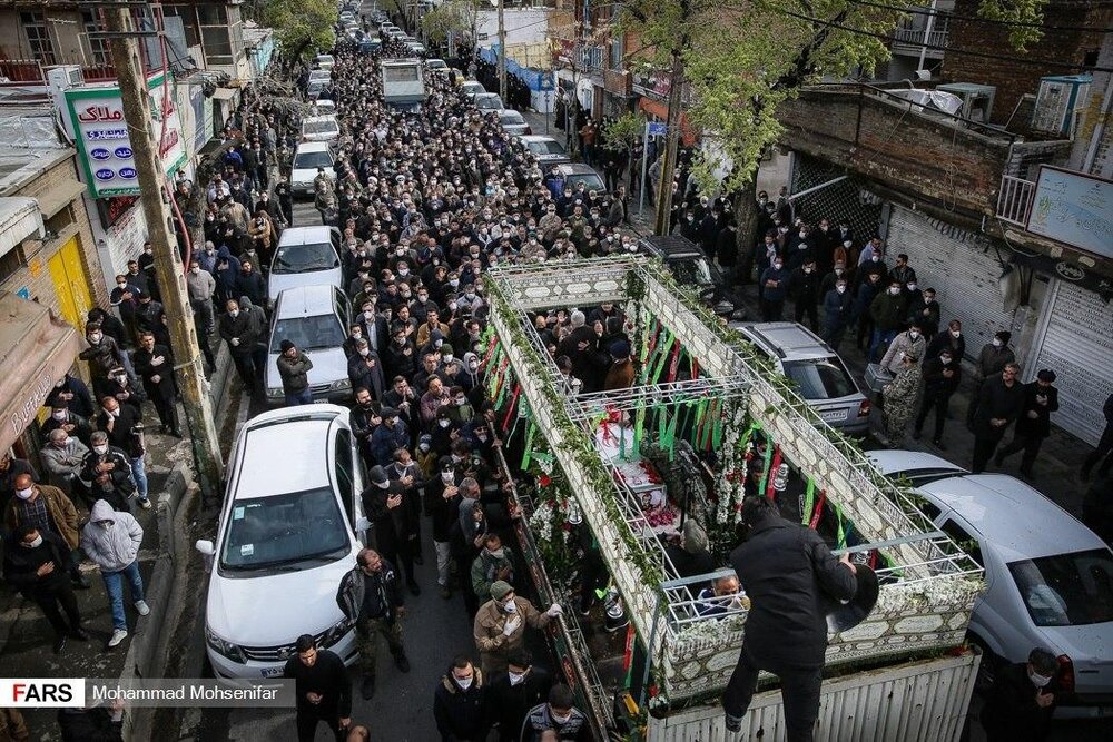 آقای جهانپور، اگر بنا بر پاسخگویی باشد، شما و بالادستی هایتان در اولویت قرار دارید!