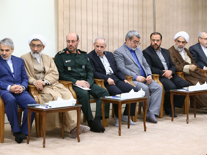 هنوز داستان فیش های نجومی ادامه دارد