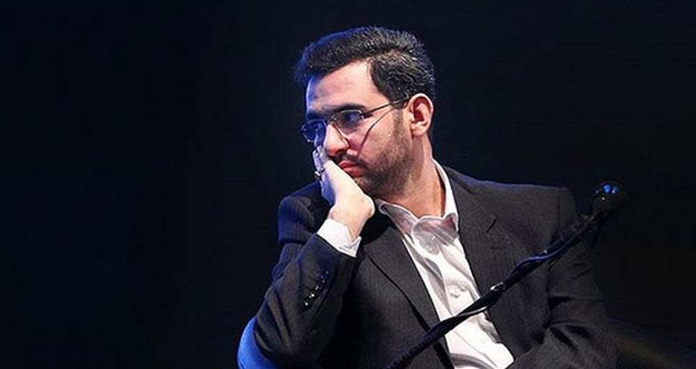 آذری جهرمی نماینده شبکه های اجتماعی خارجی یا وزیر ارتباطات ایران؟!