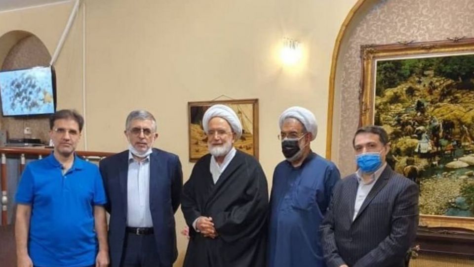 رفع حصر؛ گزینه ای نامطلوب برای اصلاح طلبانی که به دنبال کاسبی از حصر بودند رفع حصر؛ گزینه ای نامطلوب برای اصلاح طلبانی که به دنبال کاسبی از حصر بودند