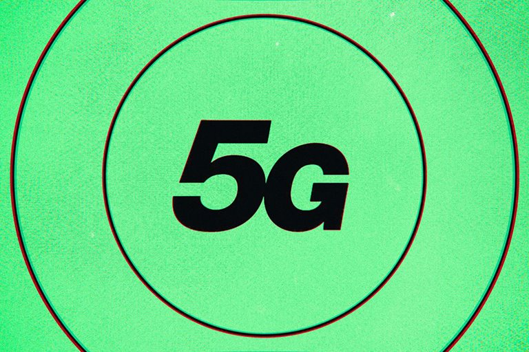 تحقیقات جدید از ناامیدکنندهبودن اینترنت 5G خبر میدهند تحقیقات جدید از ناامیدکنندهبودن اینترنت 5G خبر میدهند