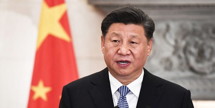 چین: غرب رو به افول است