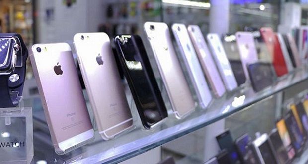 ممنوعیت واردات گوشی ۳۰۰ یورویی تا اطلاع ثانوی لغو شد