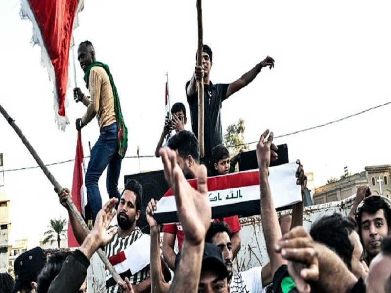 ممانعت از ورود تظاهرات‌کنندگان مسالمت‌جو به بغداد دردسر ساز شد/تصاویر