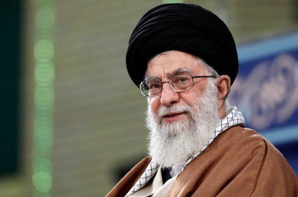 قسمت مهمی از سخنرانی بی نظیر و شنیده نشده از نخستین خطبه آیت الله خامنه ای پس از پذیرش قطعنامه۵۹۸ +صوت