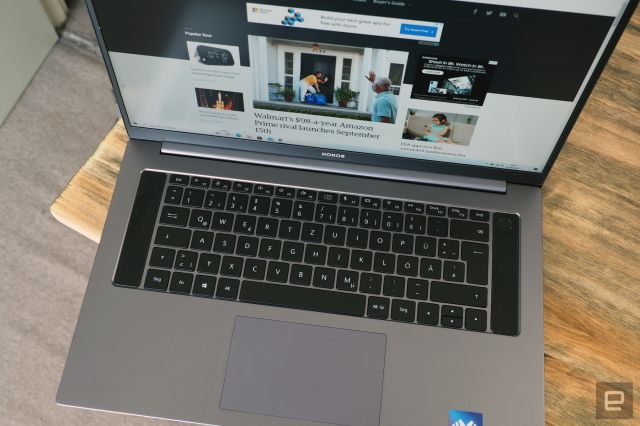 لپ تاپ مجیک بوک پرو 16 آنر با پردازنده رایزن معرفی شد