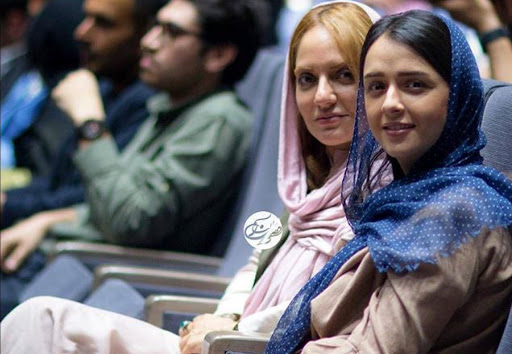 آب و دان سلبریتی ها از ما، گوشت و منفعتشان برای ضد انقلاب و منافقین و آمریکا! آب و دان سلبریتی ها از ما، گوشت و منفعتشان برای ضد انقلاب و منافقین و آمریکا!