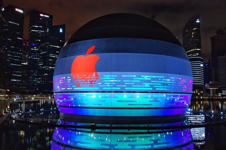 اپل اولین فروشگاه روی آب خود را در سنگاپور افتتاح می‌کند