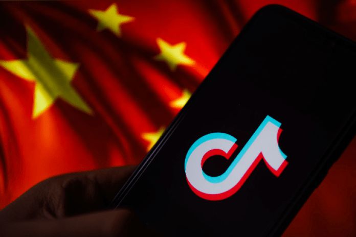 چین با رونمایی از لیست سیاه شرکت‌های آمریکایی را به تحریم تهدید کرد