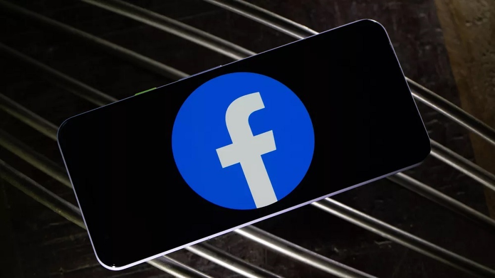 فیسبوک خود را برای دفاع در مقابل دستور جدایی اینستاگرام و واتساپ آماده می‌کند