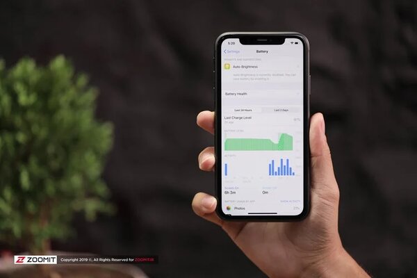 اپل شارژر را از جعبه آیفون ۱۱، آیفون XR و آیفون SE 2020 هم حذف کرد اپل شارژر را از جعبه آیفون ۱۱، آیفون XR و آیفون SE 2020 هم حذف کرد