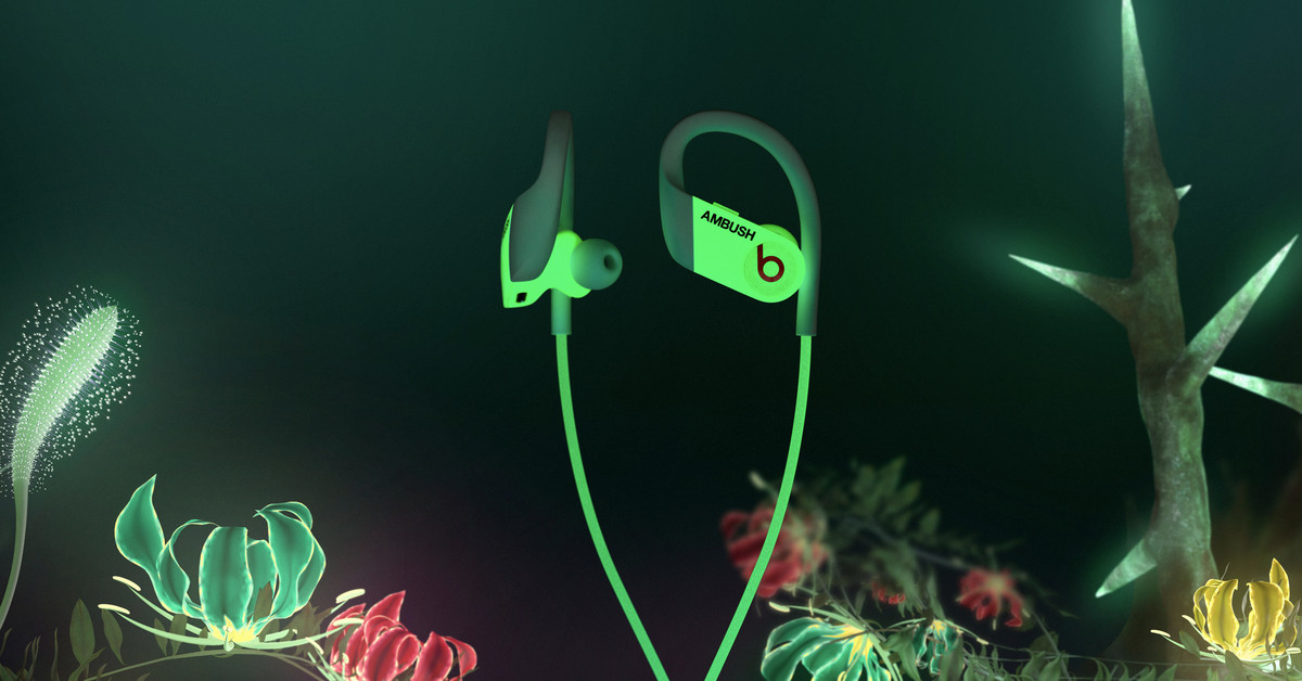 نسخه جدید هدفون Powerbeats در تاریکی شب میدرخشد نسخه جدید هدفون Powerbeats در تاریکی شب میدرخشد