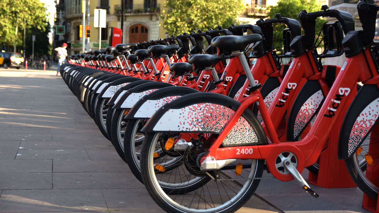 گوگل مپس به قابلیت‌های جدیدی برای دوچرخه سواری مجهز شد