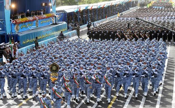 بودجه دفاعی ایران با افزایش  53 درصدی به 20 هزار و 100 میلیارد تومان افزایش می یابد