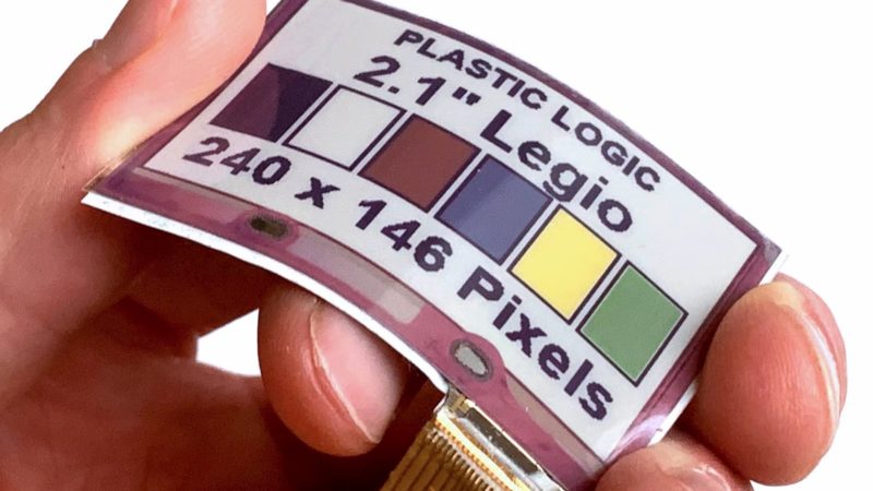 این نمایشگر E Ink رنگی و انعطافپذیر به لباسها و گجتهای پوشیدنی میآید این نمایشگر E Ink رنگی و انعطافپذیر به لباسها و گجتهای پوشیدنی میآید