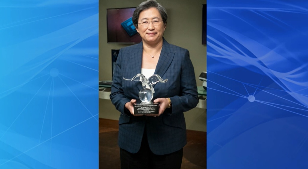 مدیرعامل AMD یکی از معتبرترین جایزه‌های صنعت نیمه‌رسانا را برد
