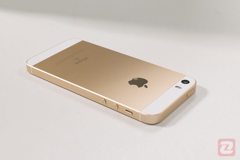 اپل با عرضه iOS 15، پشتیبانی از آیفون ۶ اس و نسل اول آیفون SE را خاتمه میدهد اپل با عرضه iOS 15، پشتیبانی از آیفون ۶ اس و نسل اول آیفون SE را خاتمه میدهد