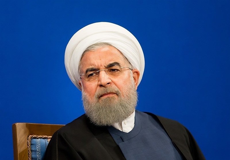 آقای روحانی! دولت شما به کفایت مقابل مردم قرار دارد؛ کاری به ارتش نداشته باشید