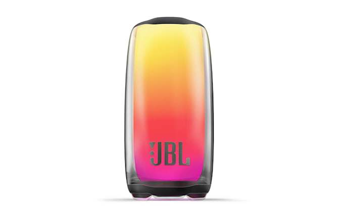 JBL از اسپیکرهای قابل حمل خود برای 2022 رونمایی کرد