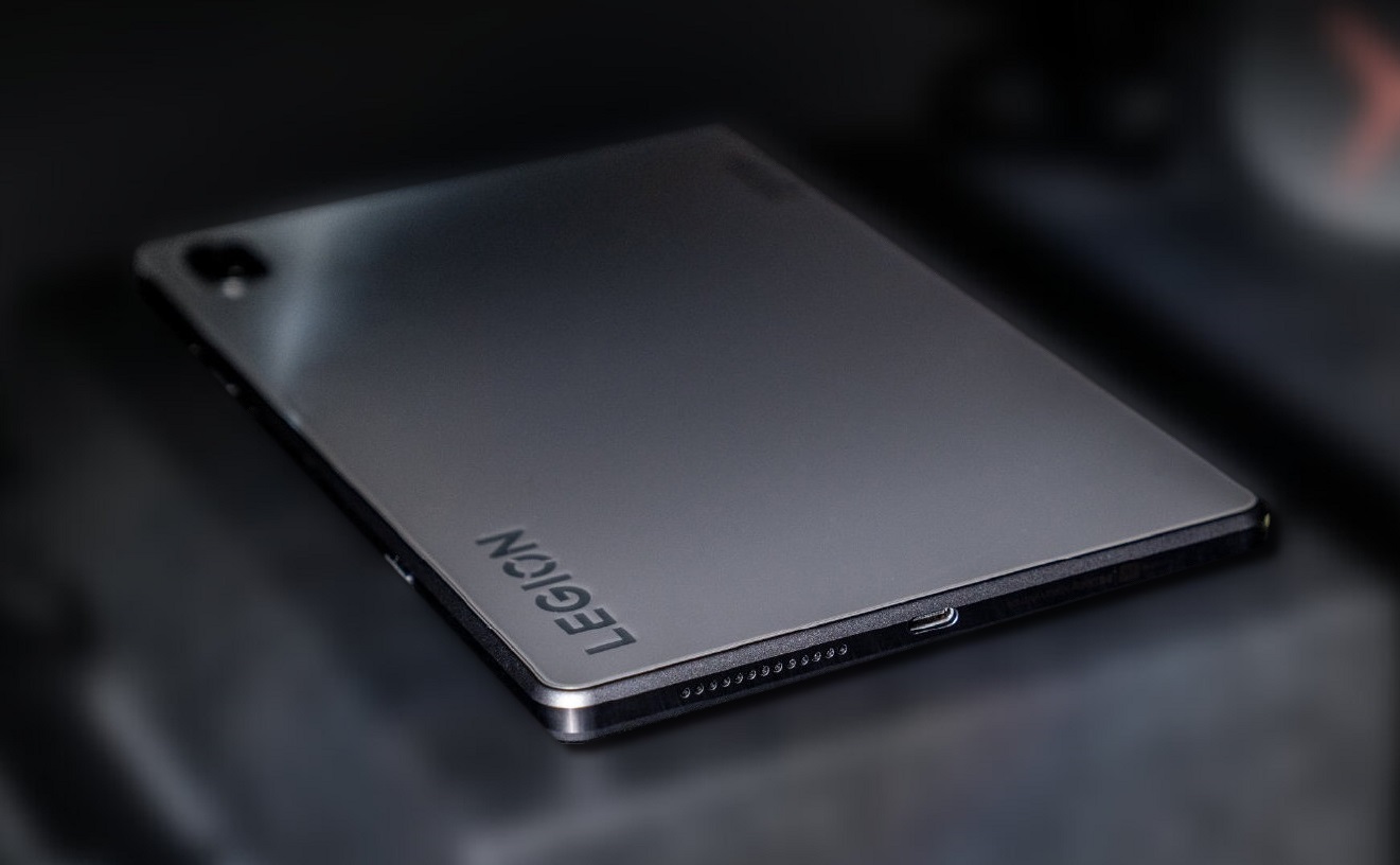 تبلت گیمینگ Legion Y700 لنوو با نمایشگر 120 هرتزی از راه می‌رسد