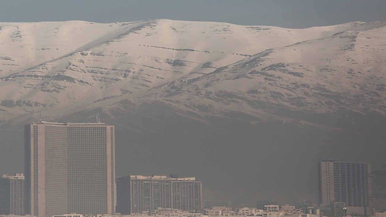 وضعیت هوای تهران ناسالم برای گروه‌های حساس