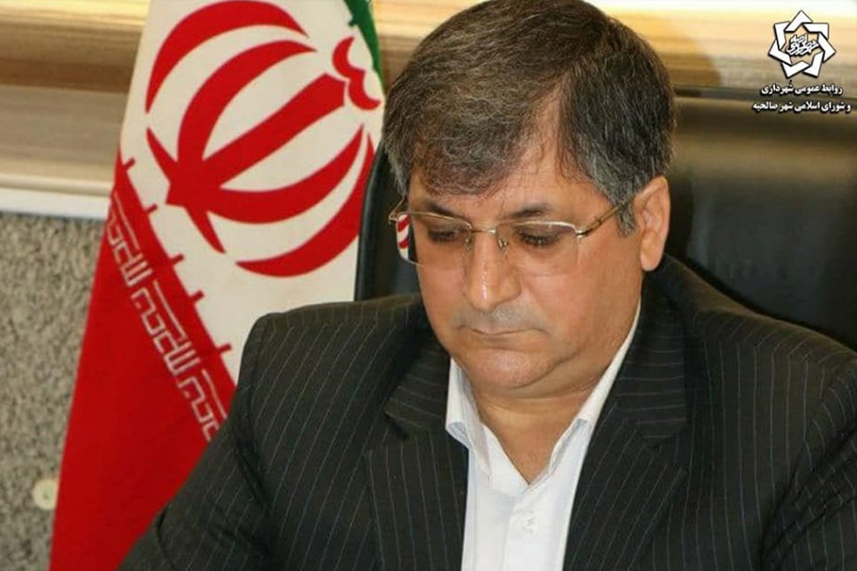 محمدرضا دهقان نیری رئیس سابق شورای شهر صالحیه با گلوله مسلسل ترور شد