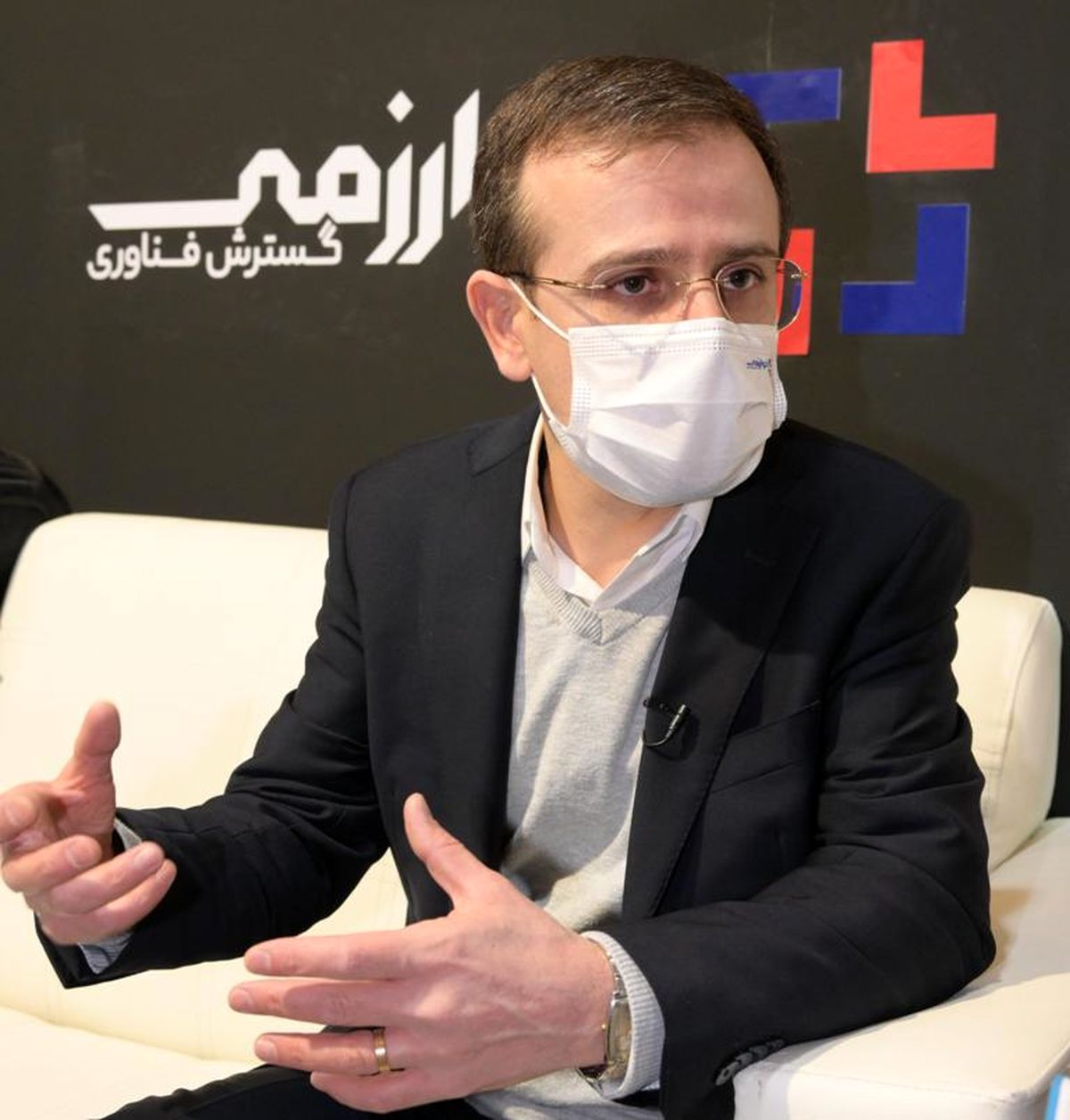 ساخت دستگاه فشار داغ با نرخ کرنش ثابت در شرکت فولاد مبارکه/افزایش ۵۵‌درصدی هزینه تولید سیمان