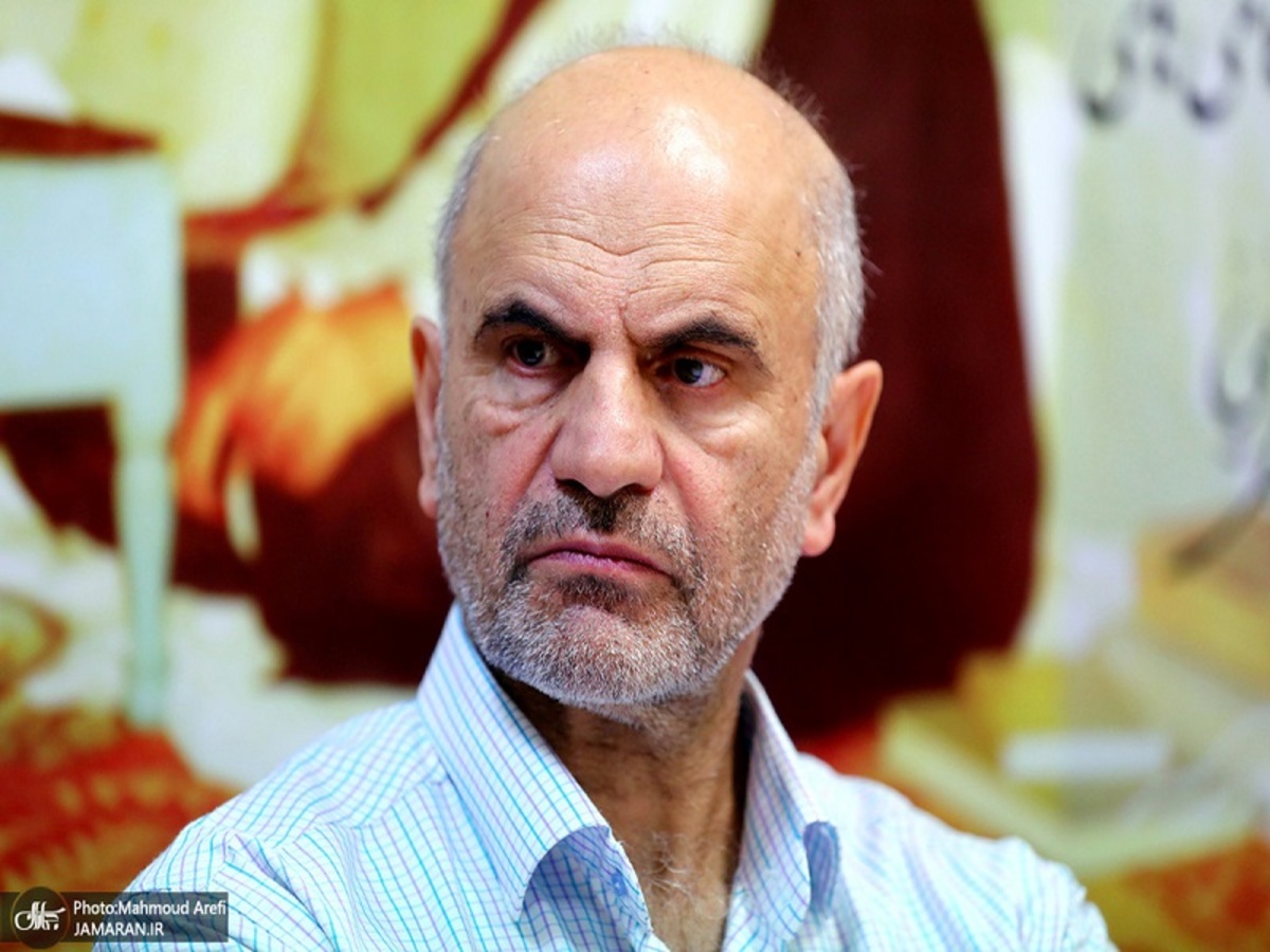 سهم تعهدات حاکمیتی در آموزش و سلامت مردم به کمتر از نصف میانگین جهانی سقوط کرده است/ فکر می کنند نقدینگی را می شود با موعظه هدایت کرد