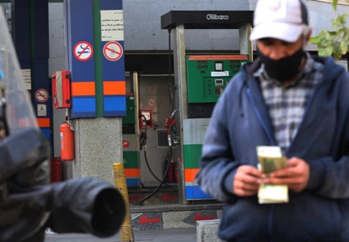 اختصاص سهمیه ٢٠ لیتری بنزین به تمامی شهروندان دارای خودرو و بدون خودرو کیش