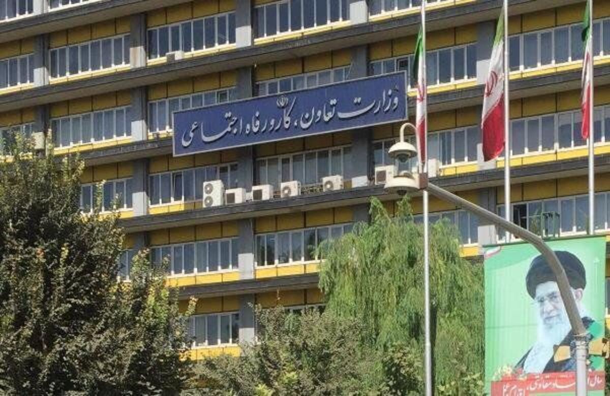 صدور مجوز آنی مشاغل خانگی از دستاوردهای مهم وزارت مردم و دولت سیزدهم است