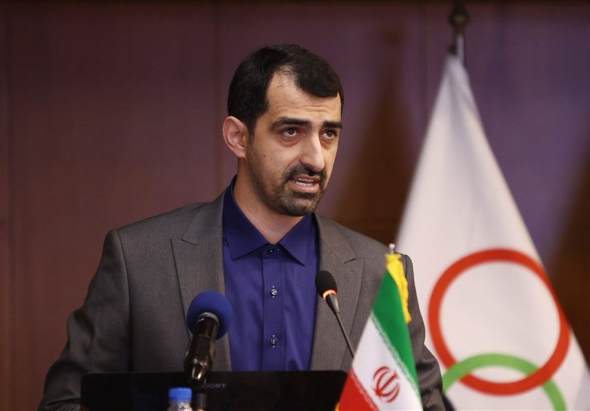 داوری: تیم ملی بسکتبال نباید پل ترقی برخی بازیکنان باشد