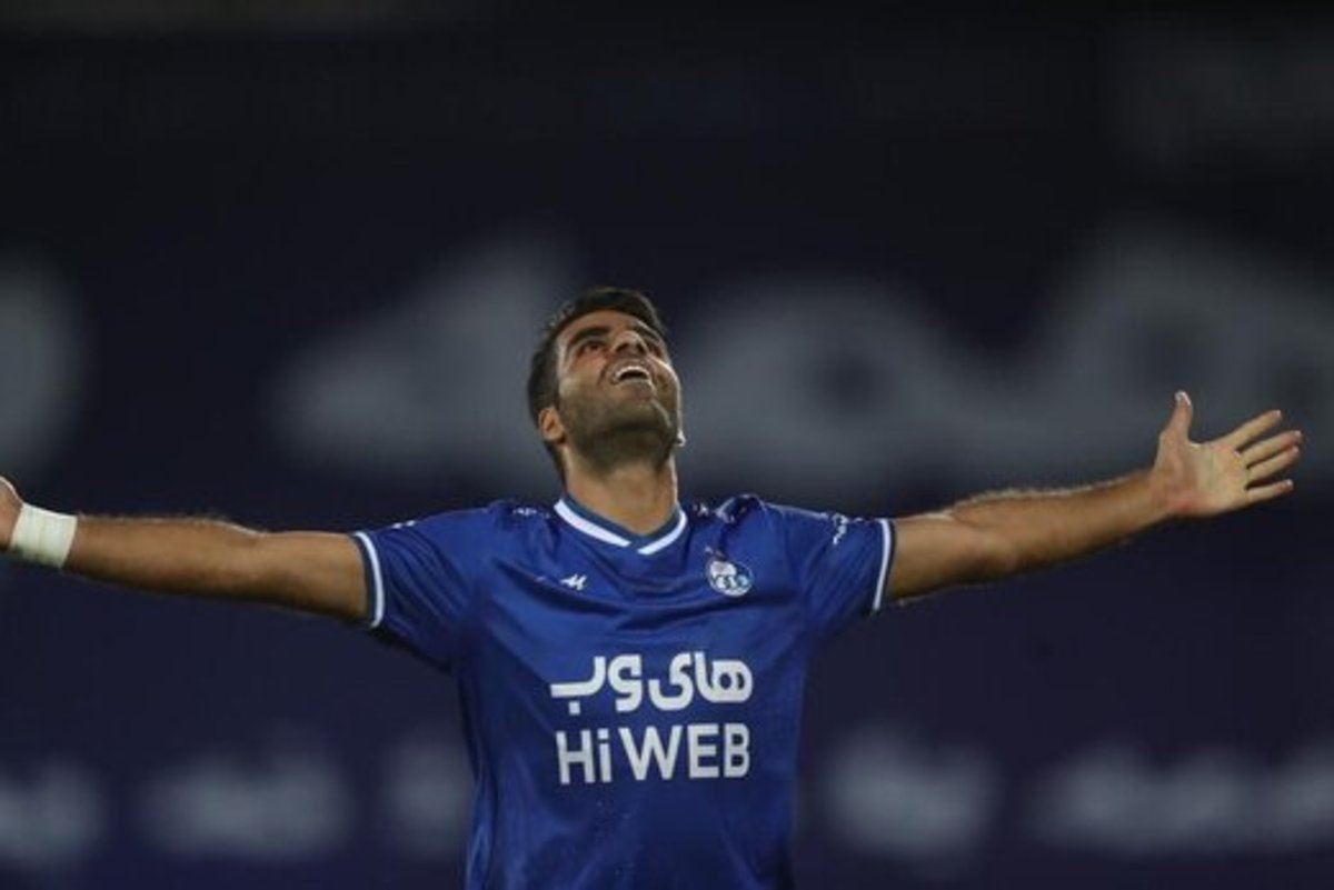 مرادمند راهی پادگان شد