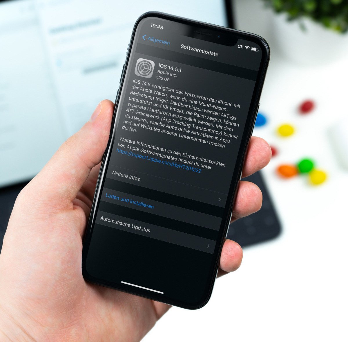 اپل دانگرید به نسخههای قبل از iOS 14.5.1 را غیرممکن کرد اپل دانگرید به نسخههای قبل از iOS 14.5.1 را غیرممکن کرد