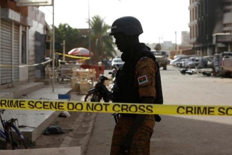 ۱۰۰ نفر در شهری در نزدیکی نیجر و مالی قتل عام شدند