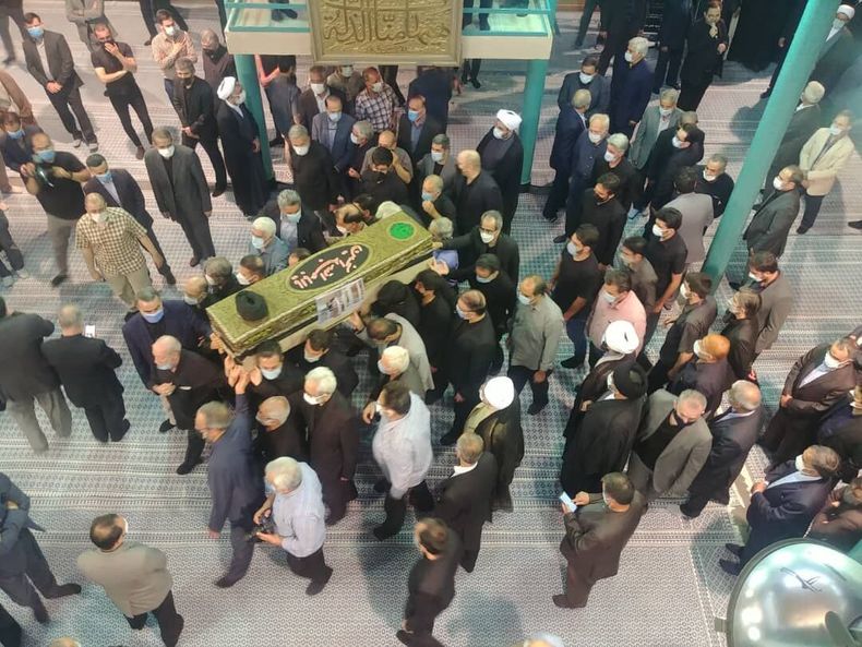 مراسم تشییع محتشمی پور در حسینیه جماران برگزار شد