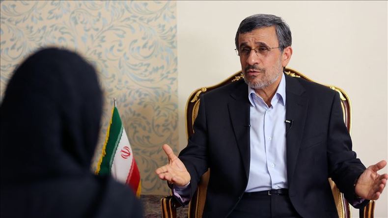 احمدی‌نژاد روند درمانی و توهم‌زدایی خود را پیگیری کند